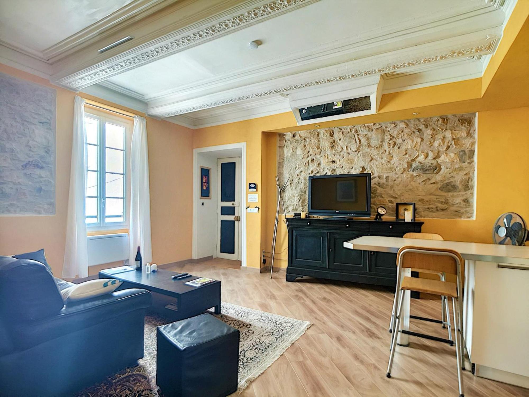 Residence Verdi - Appartements Meubles En Centre Ville Bédarieux 외부 사진