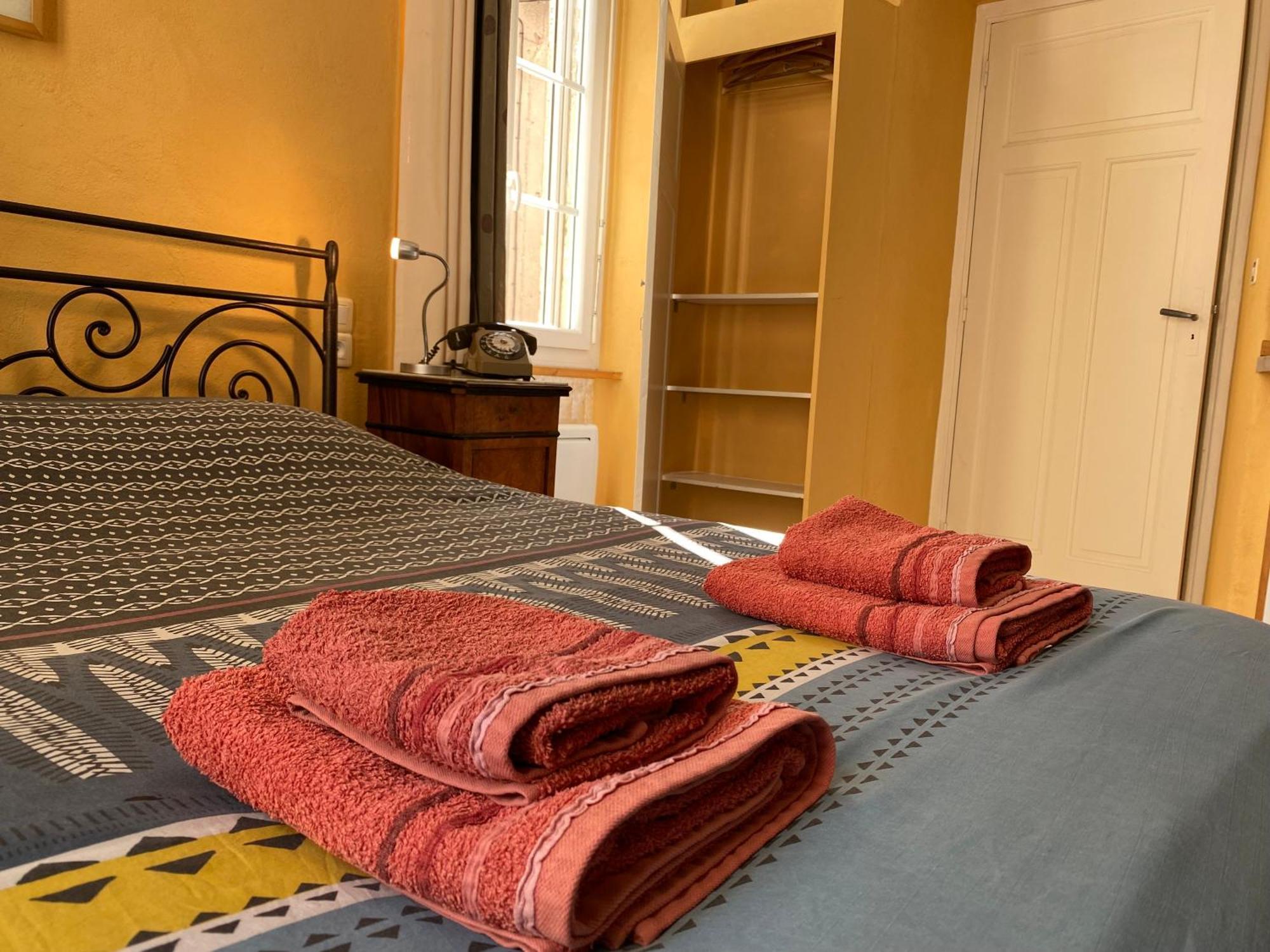 Residence Verdi - Appartements Meubles En Centre Ville Bédarieux 외부 사진