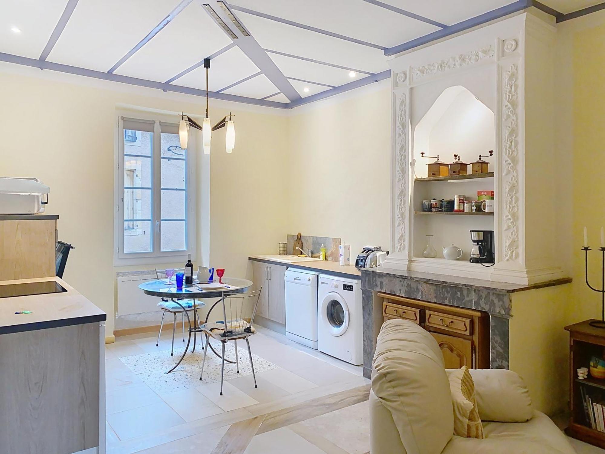 Residence Verdi - Appartements Meubles En Centre Ville Bédarieux 외부 사진