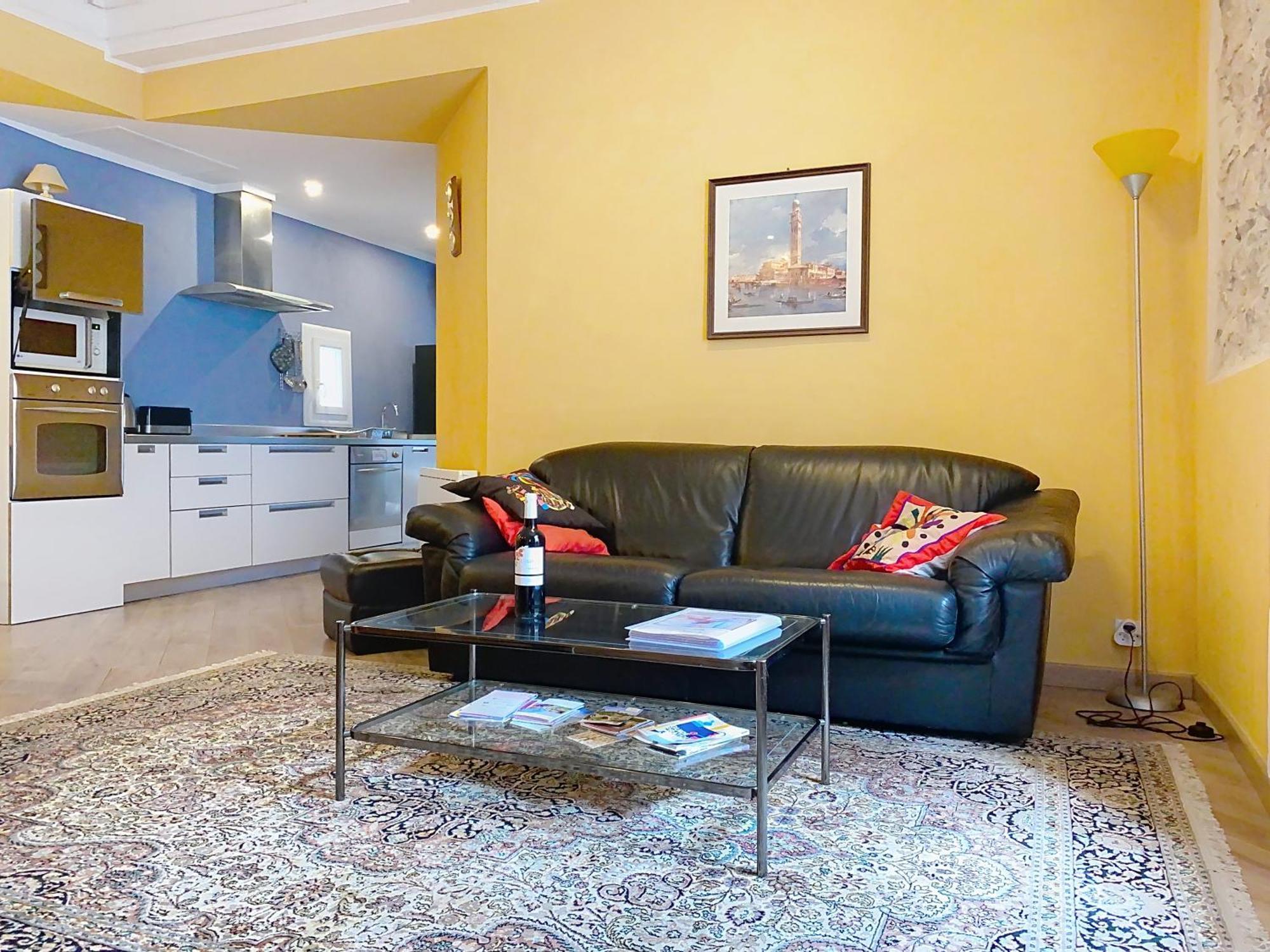 Residence Verdi - Appartements Meubles En Centre Ville Bédarieux 외부 사진
